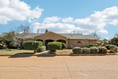 8500 N Arlington Dr, Oklahoma City, OK 73132