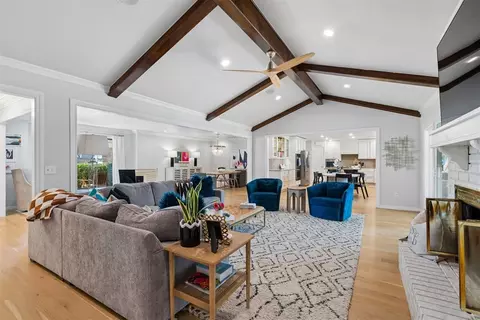 13001 Burlingame Ave, Oklahoma City, OK 73120