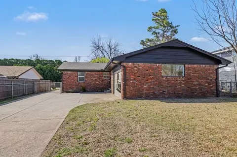 402 Yukon Ave, Yukon, OK 73099