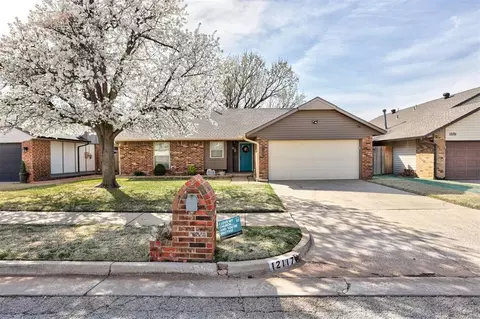 12117 Moon Beam Dr, Oklahoma City, OK 73162