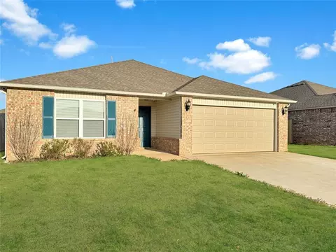 488 Fox Den Dr, Newcastle, OK 73065
