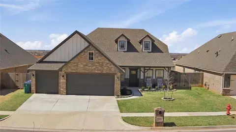 18437 Austin Pl, Edmond, OK 73012