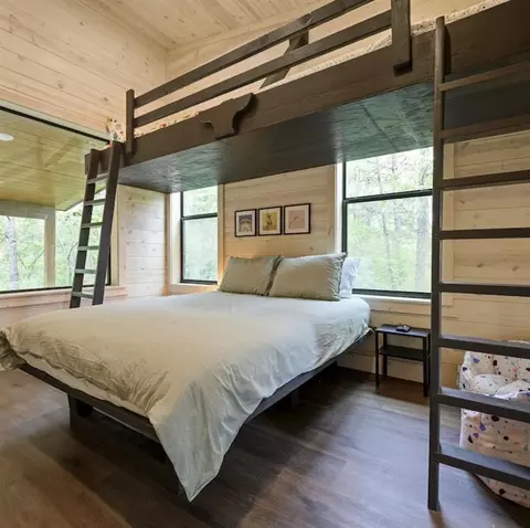 Bedroom - 85 Pine Needle Ln, Broken Bow, OK 74728 photo 6 of 12