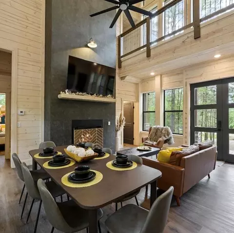 Dining - 85 Pine Needle Ln, Broken Bow, OK 74728 photo 3 of 3