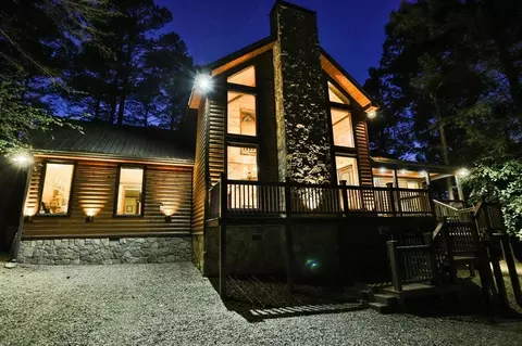 3 Flameleaf Ln, Broken Bow, OK 74728
