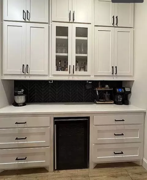 Kitchen - 2045 E Rock Creek Rd, Tuttle, OK 73089 photo 4 of 4