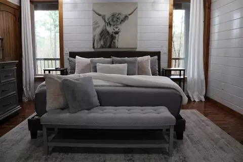 Bedroom - 135 Black Jack Trl, Broken Bow, OK 74728 photo 1 of 2