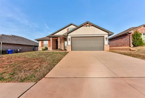 2308 Norwood Dr, Norman, OK 73026