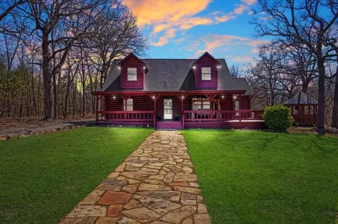 30 Rose Dr, Mead, OK 73449