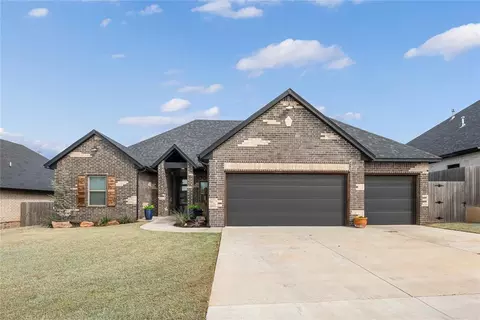 11625 NW 104th St, Yukon, OK 73099