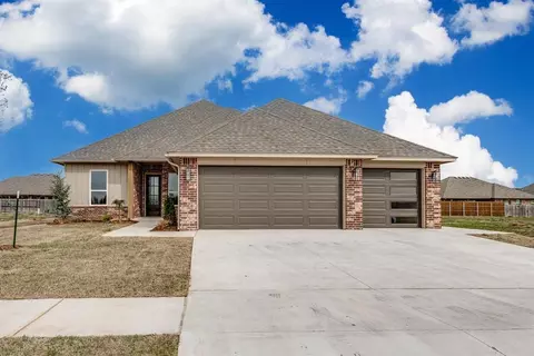 2900 River Birch Ln, Yukon, OK 73099