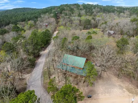 View/Area - 364 Split Shot Cir, Broken Bow, OK 74728 photo 2 of 3