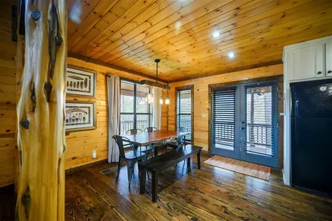 Dining - 364 Split Shot Cir, Broken Bow, OK 74728 photo 1 of 1