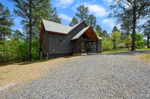Exterior - 592 W Eagle Mountain Trl, Broken Bow, OK 74728 photo 2 of 15