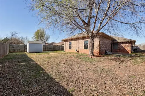 1908 Raquel Rd, Edmond, OK 73003 photo 40