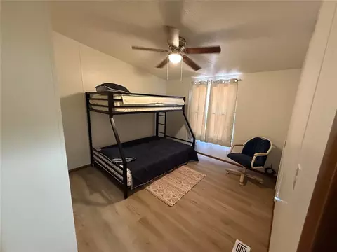 Bedroom - 425 Norma Rd, Hydro, OK 73048 photo 3 of 5