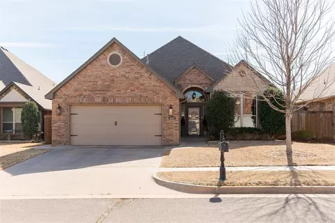 6004 NW 151st Ter, Edmond, OK 73013