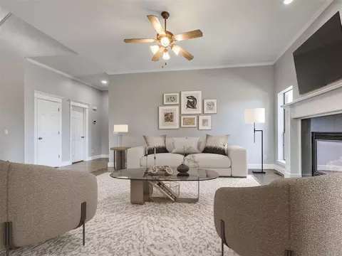 Living - 16100 Ledge Ln, Edmond, OK 73013 photo 4 of 8