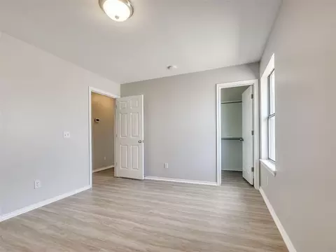 Bedroom - 16100 Ledge Ln, Edmond, OK 73013 photo 4 of 6