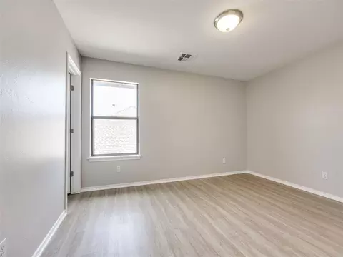 Bedroom - 16100 Ledge Ln, Edmond, OK 73013 photo 2 of 6