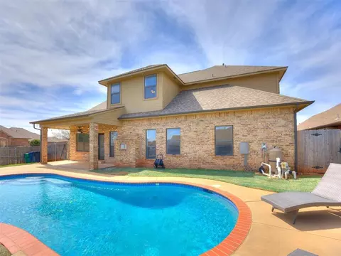 Exterior - 16100 Ledge Ln, Edmond, OK 73013 photo 4 of 4