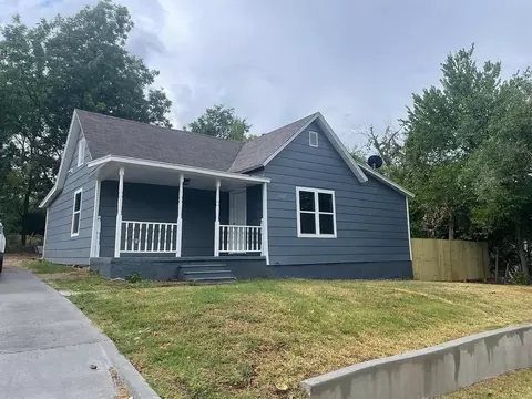 1209 E Whittaker St, Shawnee, OK 74801