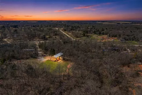 106394 S Parkwood Ct, Prague, OK 74864