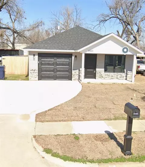 2221 SW 24th St, Oklahoma City, OK 73108