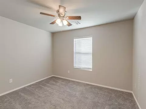 Bedroom - 5329 Kye Dr, Tuttle, OK 73089 photo 9 of 10