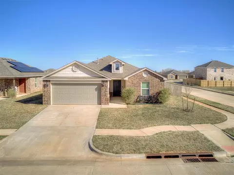 Exterior - 5329 Kye Dr, Tuttle, OK 73089 photo 1 of 7