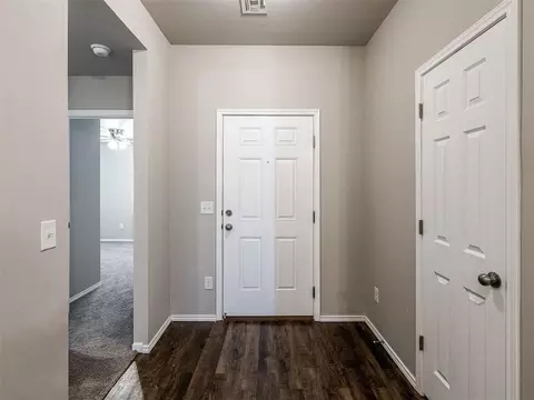 Entry Way - 5329 Kye Dr, Tuttle, OK 73089 photo 1 of 4