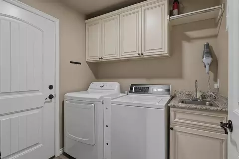 Other - 301 N 4th St, Thomas, OK 73669 photo 7 of 8