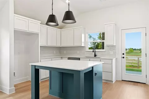Kitchen - 3719 Eureka Dr, Norman, OK 73069 photo 8 of 8