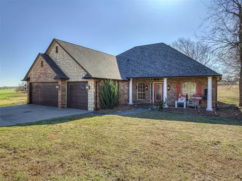 1908 Hackney Ct, Blanchard, OK 73010