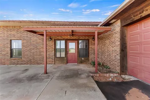 12168 N Us 281 Hwy, Lookeba, OK 73053