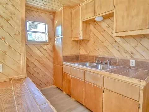 Kitchen - 104 Lukfata St, Broken Bow, OK 74728 photo 1 of 1