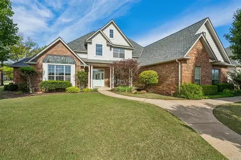 2117 Pinnacle Pt, Oklahoma City, OK 73170