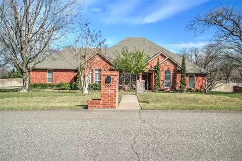 2212 Shiloh Ter, Edmond, OK 73034