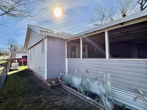 Exterior - 626 N Main St, Cement, OK 73017 photo 3 of 11
