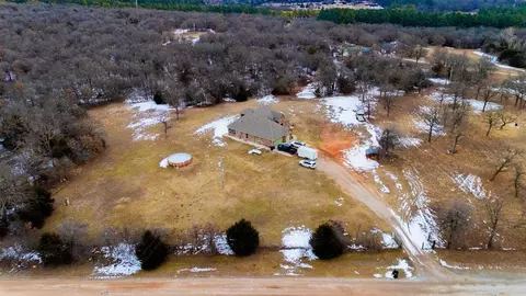 View/Area - 329678 E 1000 Rd, Harrah, OK 73045 photo 4 of 7