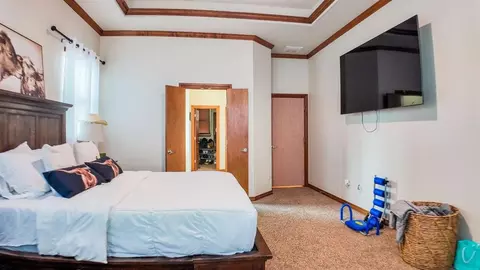 Bedroom - 329678 E 1000 Rd, Harrah, OK 73045 photo 5 of 5