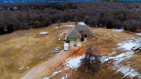 View/Area - 329678 E 1000 Rd, Harrah, OK 73045 photo 5 of 7