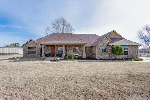 704 N Rockwell St, Newcastle, OK 73065
