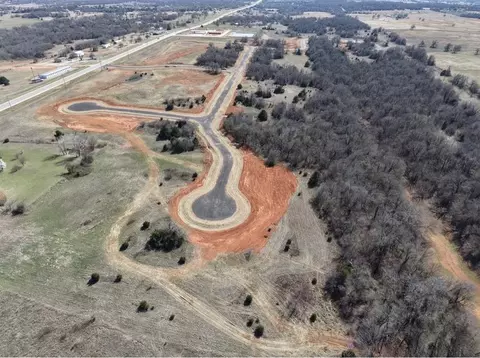 24735 Iron Hoof Ln, Blanchard, OK 73031
