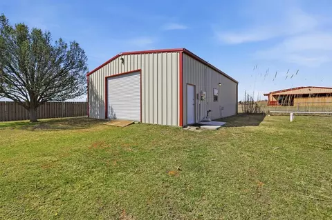 Other - 998 Garden Rd, Tuttle, OK 73089 photo 7 of 9