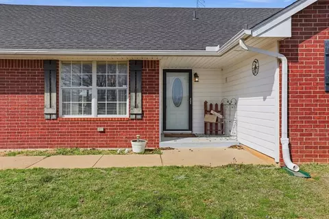 Other - 998 Garden Rd, Tuttle, OK 73089 photo 1 of 9