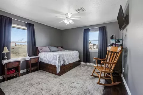 Bedroom - 998 Garden Rd, Tuttle, OK 73089 photo 3 of 3