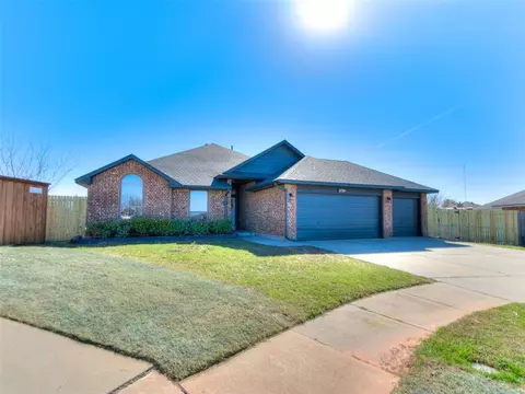 2724 SE 92nd Cir, Moore, OK 73160