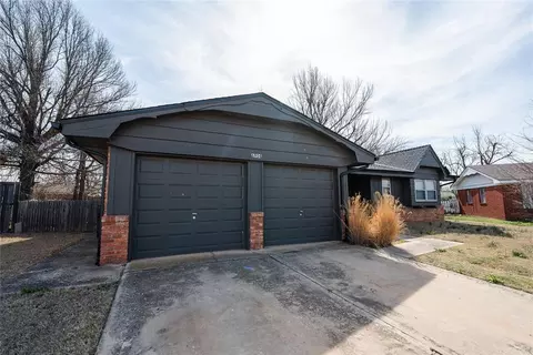 Exterior - 6904 NW 60th Dr, Bethany, OK 73008 photo 5 of 7