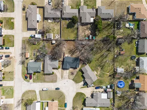 View/Area - 6904 NW 60th Dr, Bethany, OK 73008 photo 8 of 8